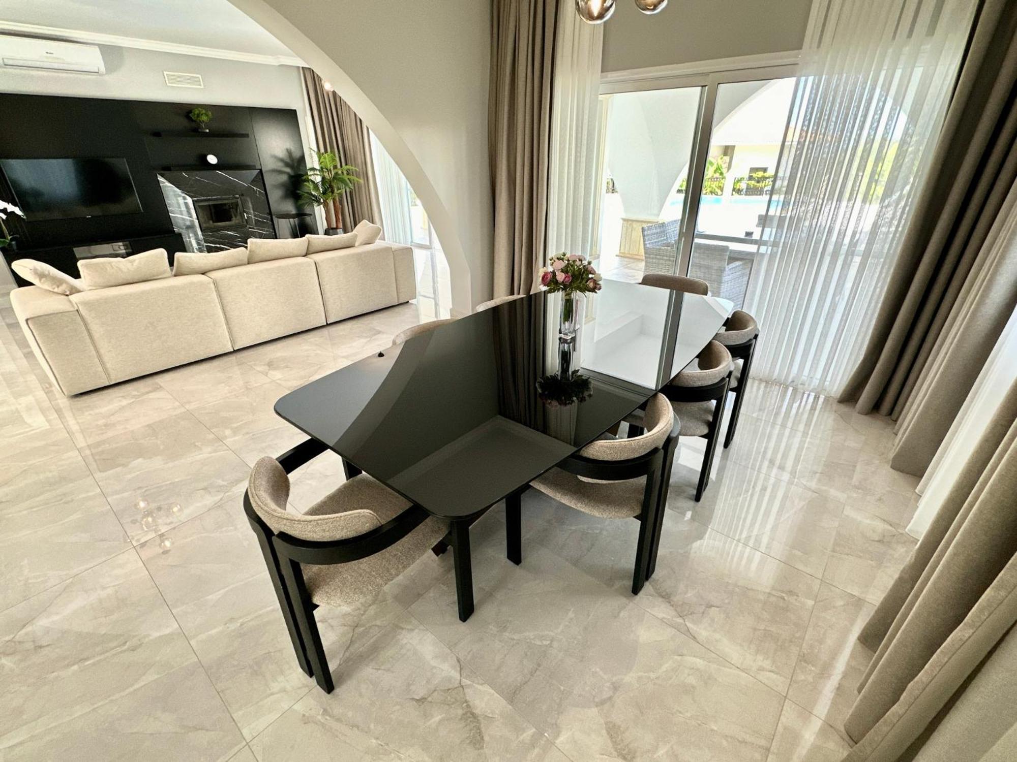 Carrington Holidays Kyrenia  Bagian luar foto