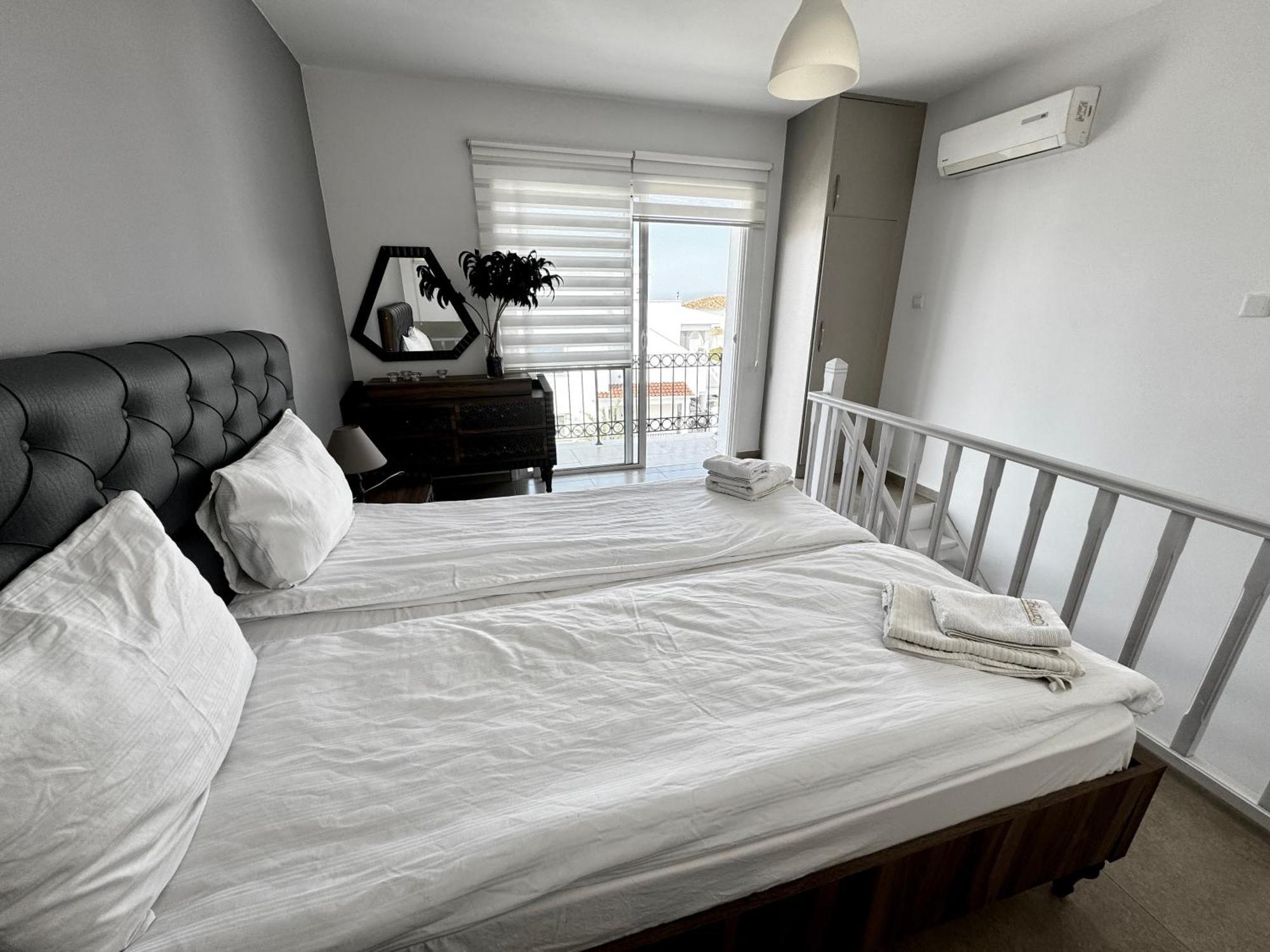 Carrington Holidays Kyrenia  Bagian luar foto