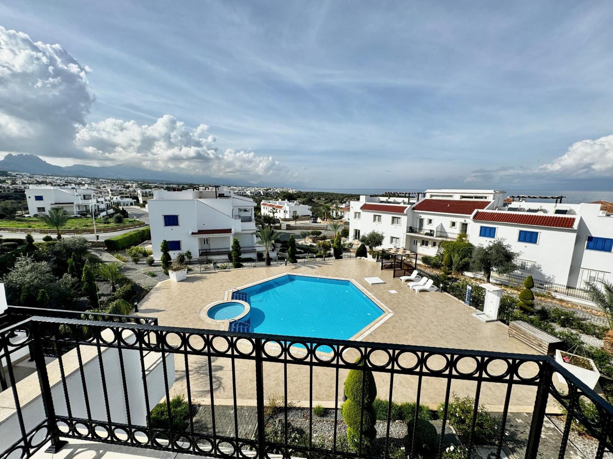 Carrington Holidays Kyrenia  Bagian luar foto