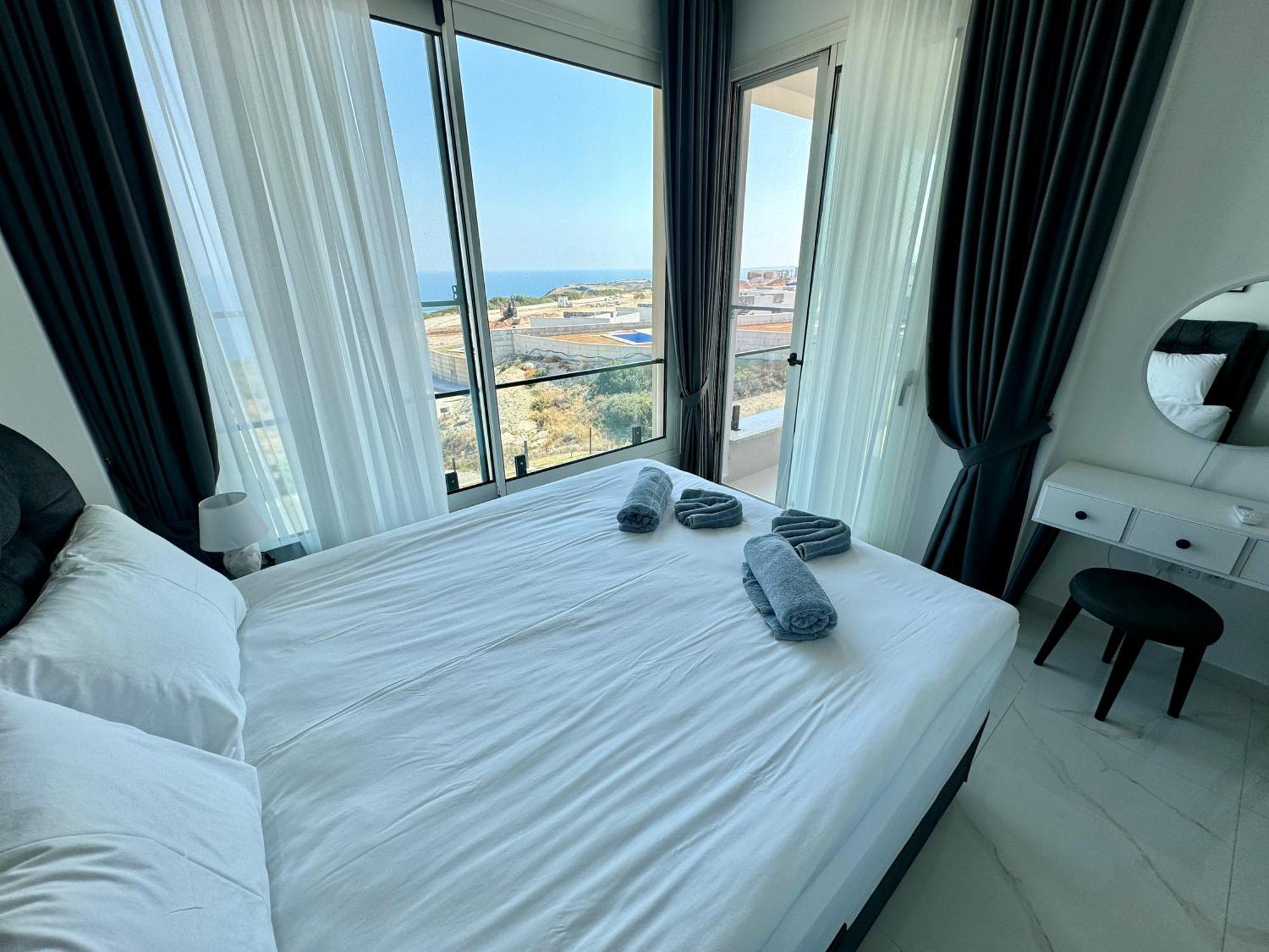 Carrington Holidays Kyrenia  Bagian luar foto